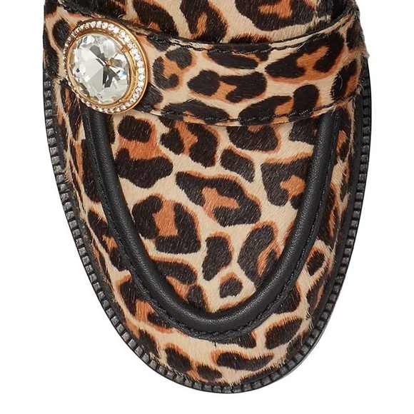NEW! Posh Leopard Crystal Casual Loafers in size 6. - Picture 4 of 10